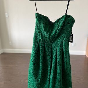 Vera Wang dress never worn! Tags still attached.